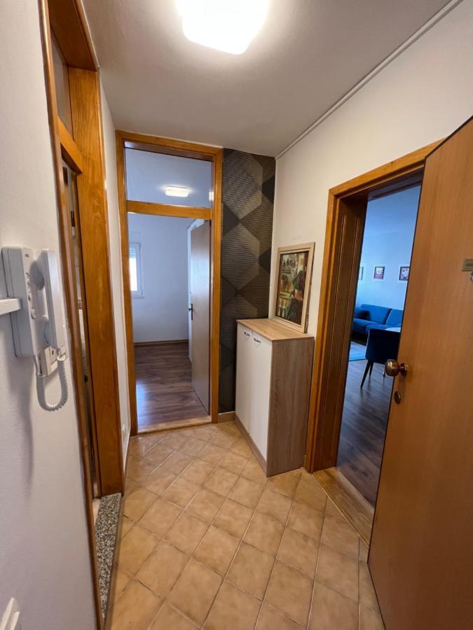 מוסטר Old Bridge Apartment מראה חיצוני תמונה